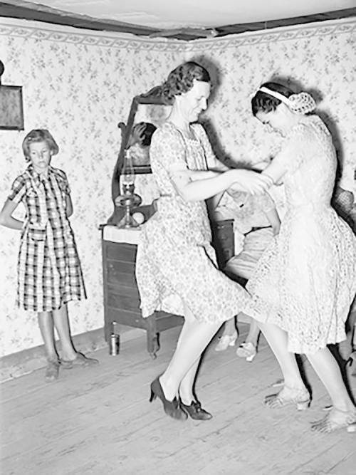 Couple at Squaredance