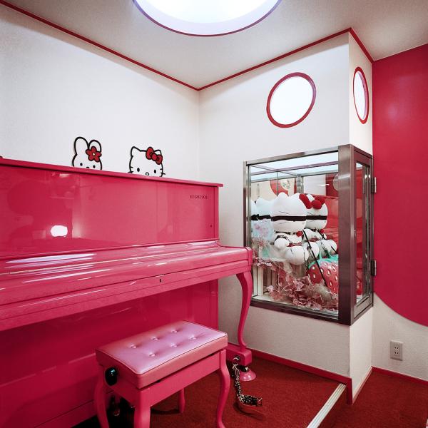 Bondage Kitty (Hello Kitty S&M Room), Hotel Adonis, Osaka