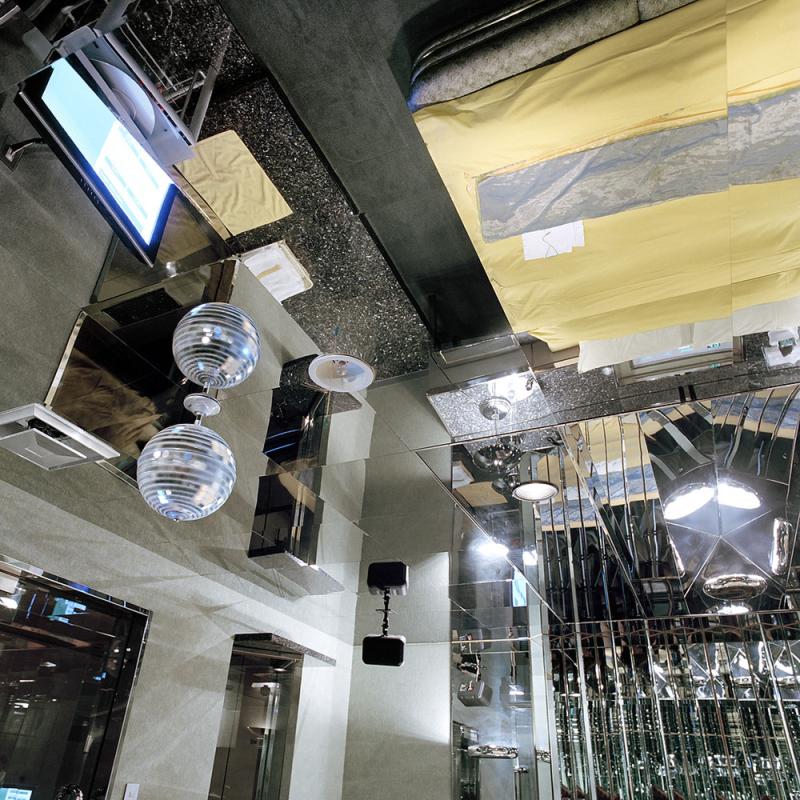 Disco Ball, Hotel Broccoli, Osaka